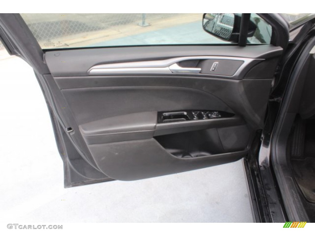 2014 Fusion SE EcoBoost - Tuxedo Black / Charcoal Black photo #11