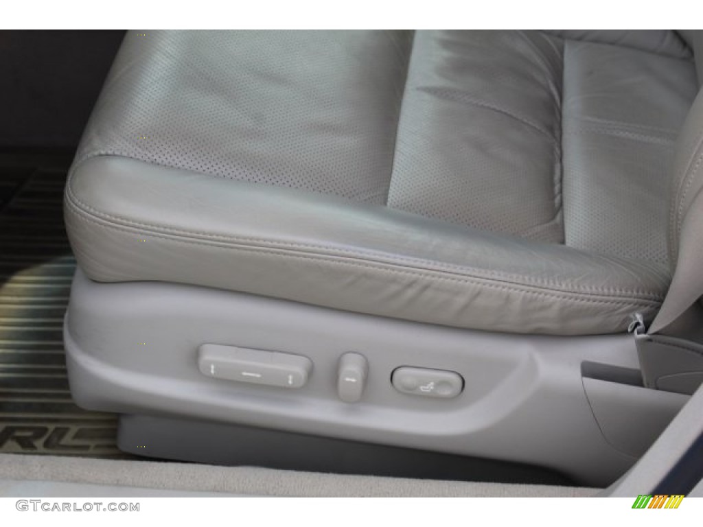 2010 RL Technology - Silver Jade Metallic / Taupe Gray photo #15