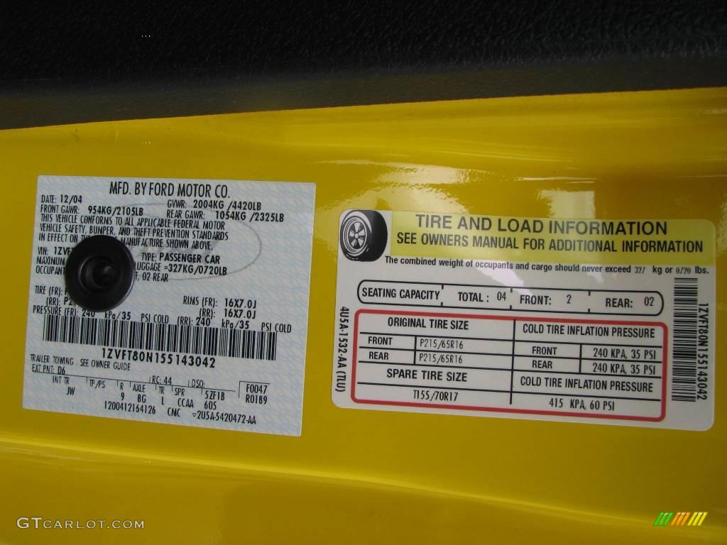 2005 Mustang Color Code D6 for Screaming Yellow Photo #13390398