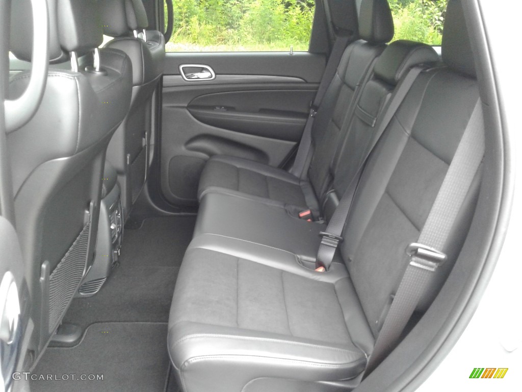 2019 Jeep Grand Cherokee Altitude 4x4 Rear Seat Photo #133905428