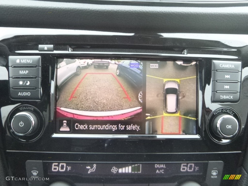 2019 Rogue SL AWD - Scarlet Ember / Charcoal photo #17