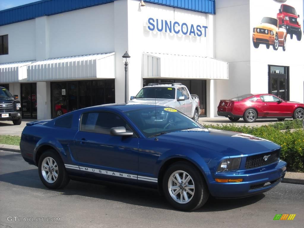 2007 Mustang V6 Deluxe Coupe - Vista Blue Metallic / Dark Charcoal photo #1