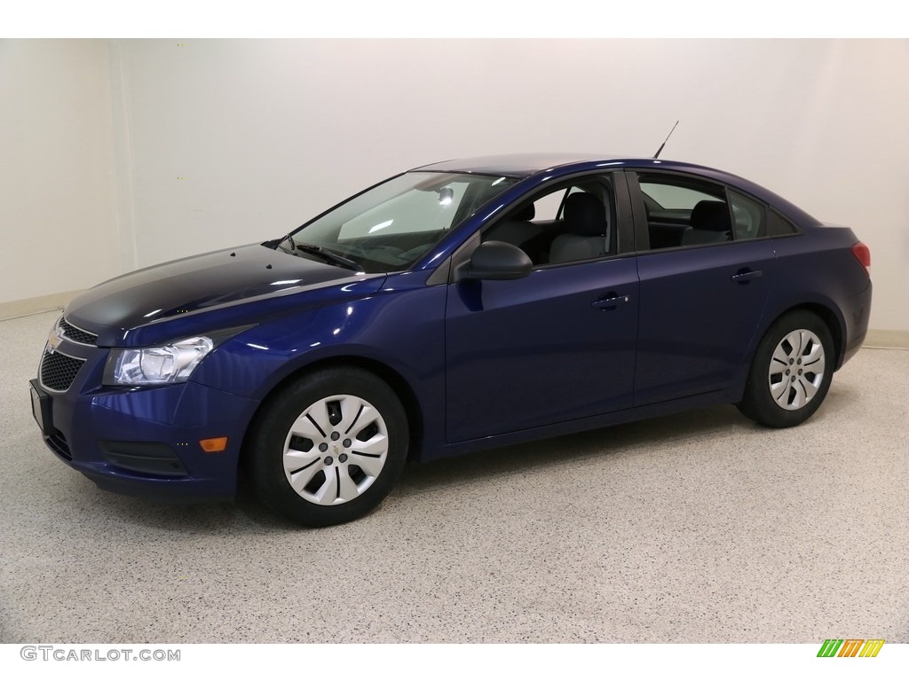 2013 Cruze LS - Blue Topaz Metallic / Jet Black/Medium Titanium photo #3