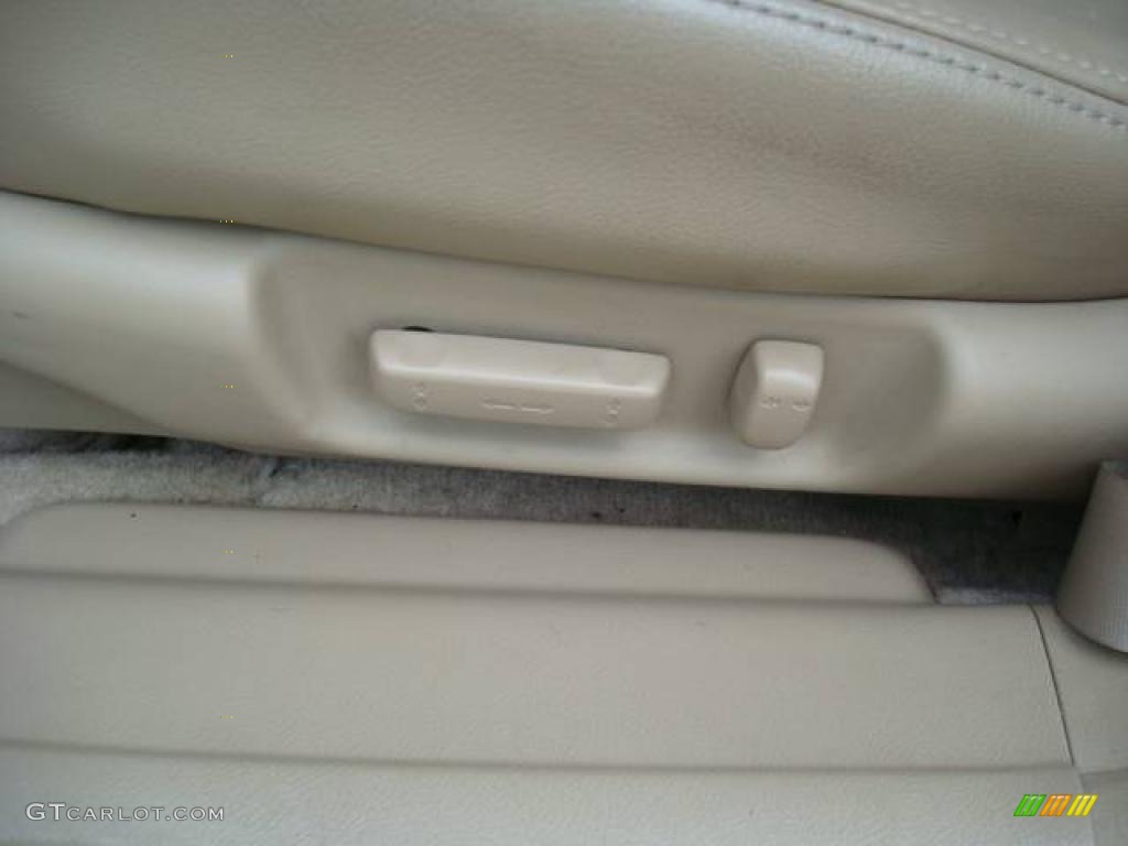 2006 Accord EX-L Sedan - Taffeta White / Ivory photo #15