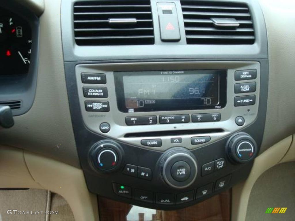 2006 Accord EX-L Sedan - Taffeta White / Ivory photo #18