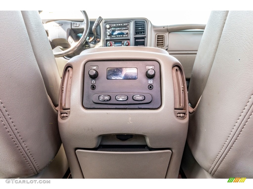 2004 Silverado 2500HD LT Crew Cab 4x4 - Sandstone Metallic / Tan photo #32