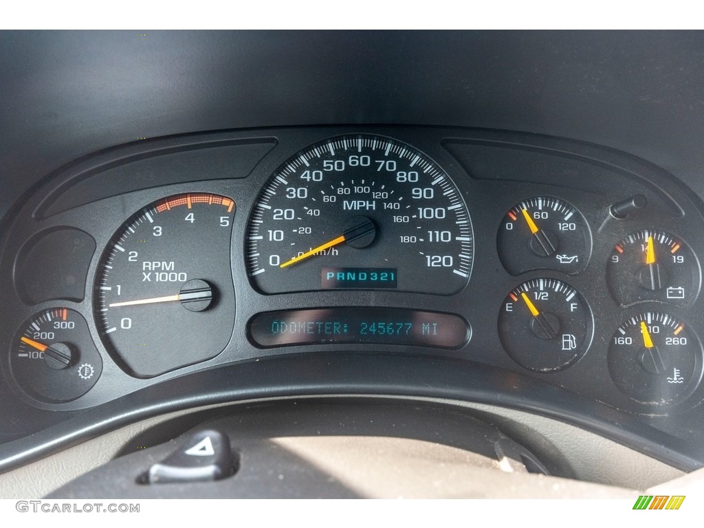 2004 Silverado 2500HD LT Crew Cab 4x4 - Sandstone Metallic / Tan photo #35