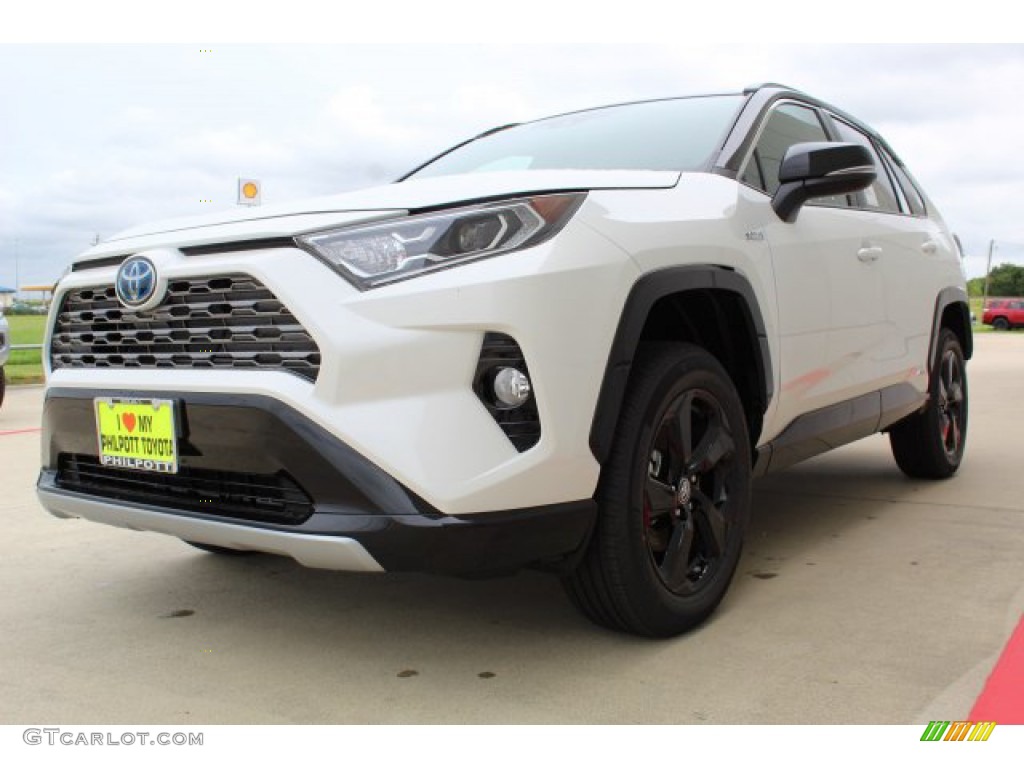 2019 RAV4 XSE AWD Hybrid - Blizzard White Pearl / Black photo #4