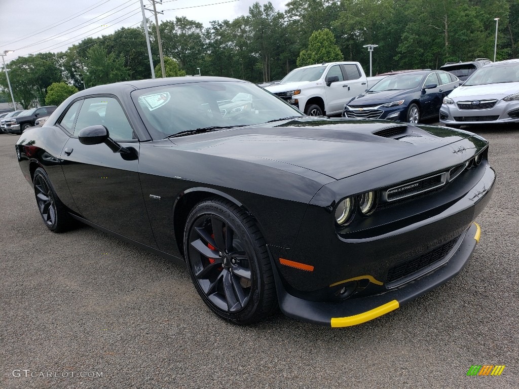 2019 Challenger R/T Plus - Pitch Black / Black photo #1