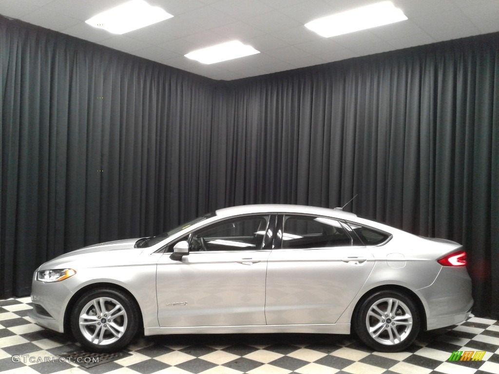 2018 Fusion Hybrid SE - Ingot Silver / Ebony photo #1