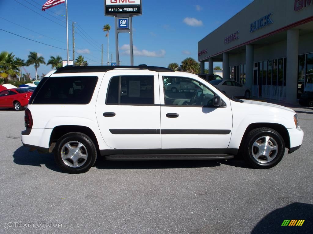 2005 TrailBlazer EXT LS - Summit White / Light Gray photo #4