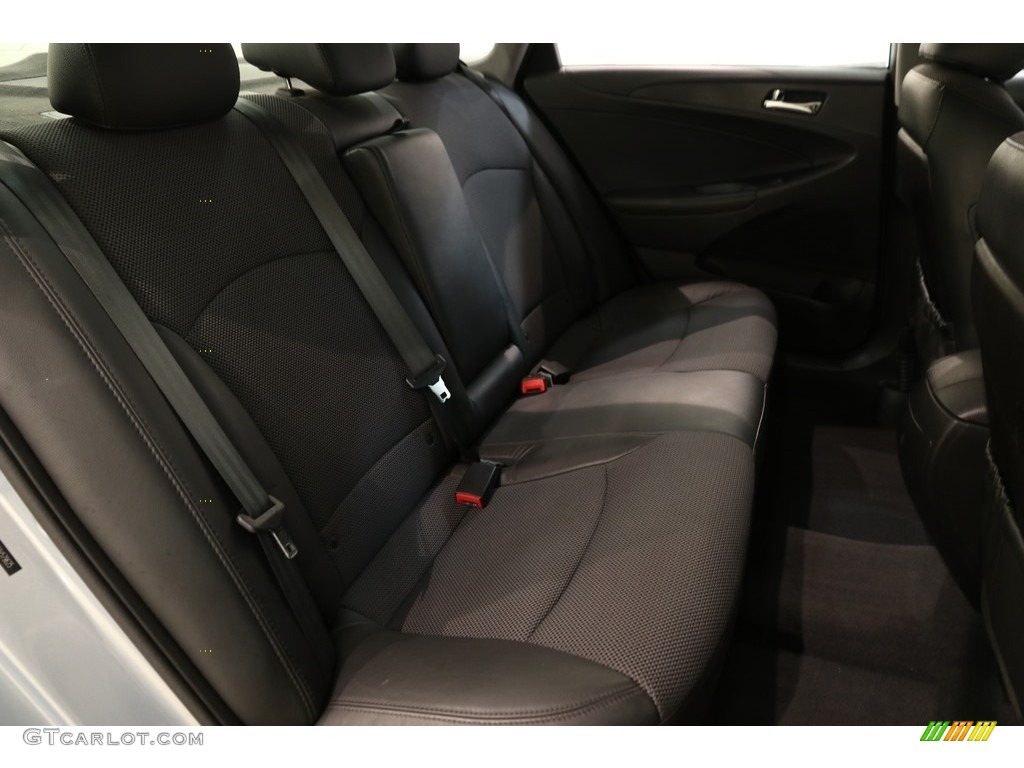 2013 Sonata SE - Iridescent Silver Blue Pearl / Black photo #16
