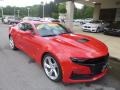 Front 3/4 View of 2019 Camaro SS Coupe