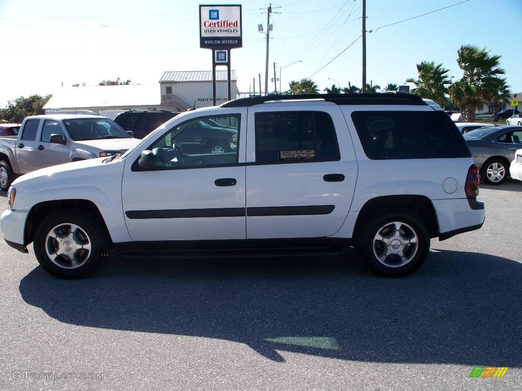 2005 TrailBlazer EXT LS - Summit White / Light Gray photo #8