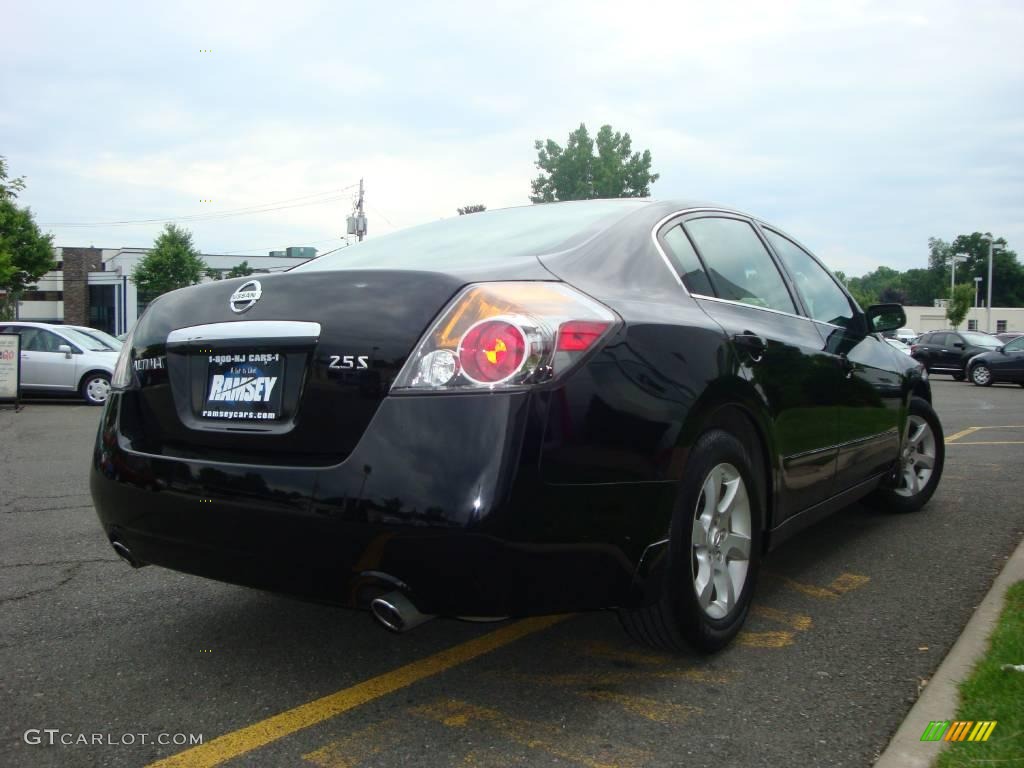 2007 Altima 2.5 S - Super Black / Charcoal photo #9