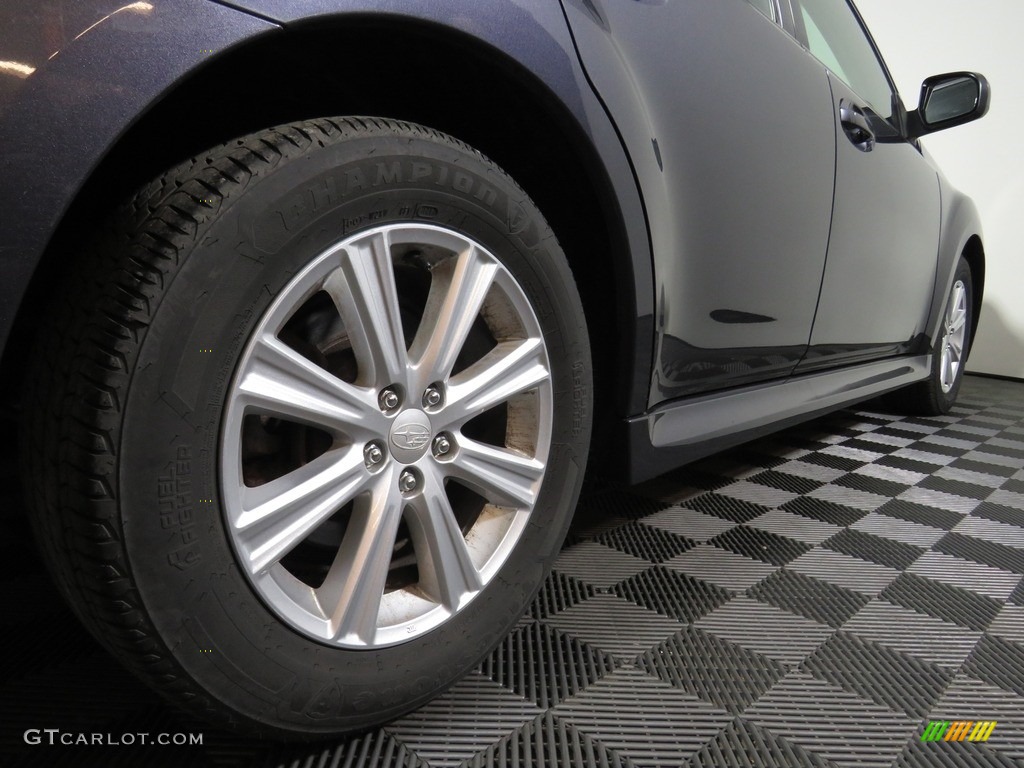 2010 Legacy 2.5i Premium Sedan - Graphite Gray Metallic / Off Black photo #15