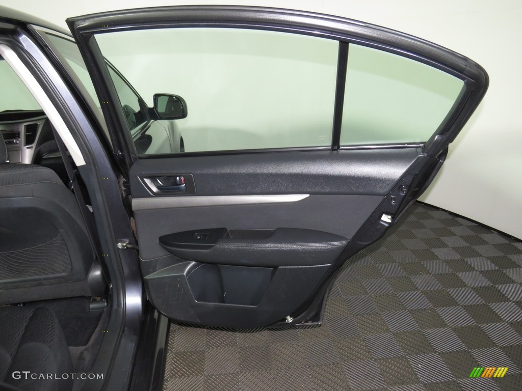 2010 Legacy 2.5i Premium Sedan - Graphite Gray Metallic / Off Black photo #22