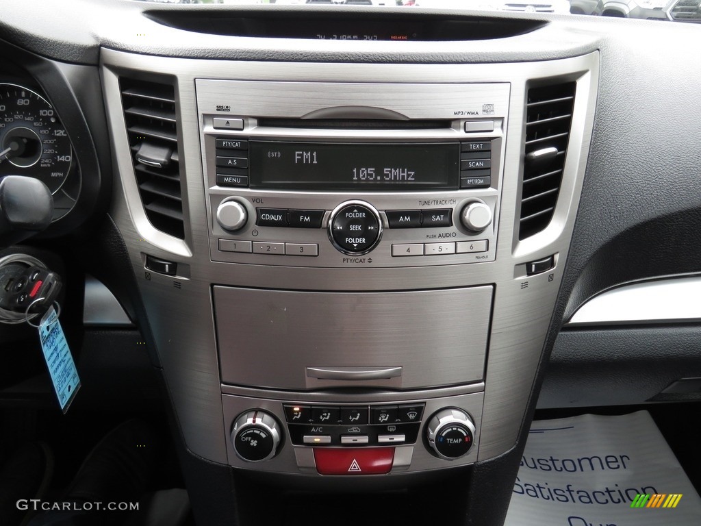 2010 Legacy 2.5i Premium Sedan - Graphite Gray Metallic / Off Black photo #36