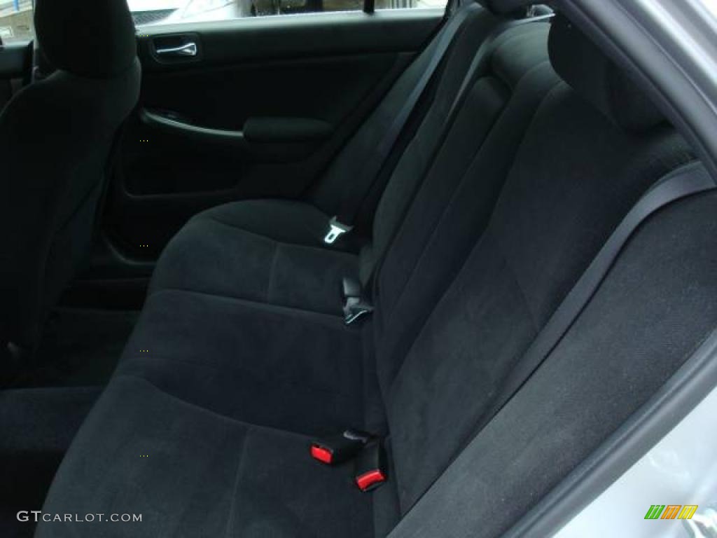 2007 Accord SE Sedan - Alabaster Silver Metallic / Black photo #11