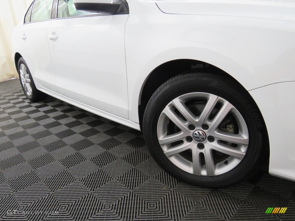 2018 Jetta S - Pure White / Black/Palladium Gray photo #3