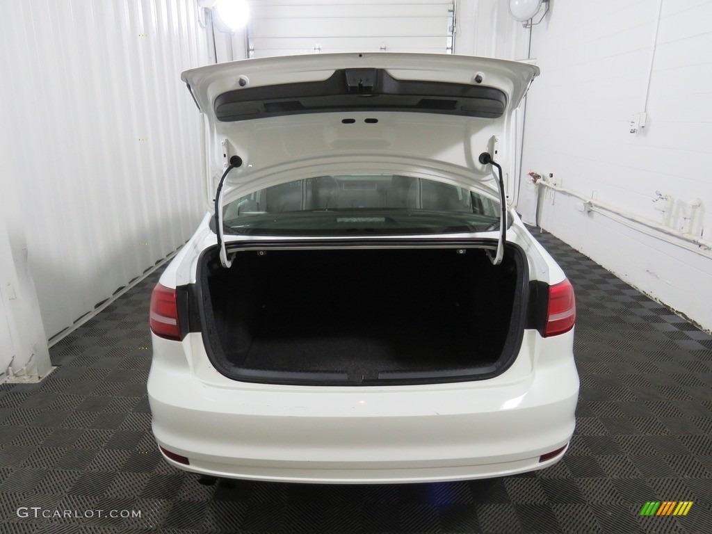 2018 Jetta S - Pure White / Black/Palladium Gray photo #12