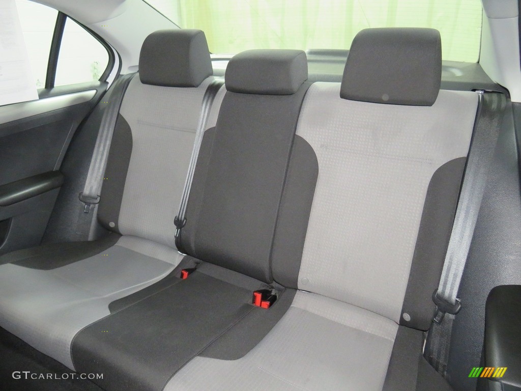 2018 Jetta S - Pure White / Black/Palladium Gray photo #31