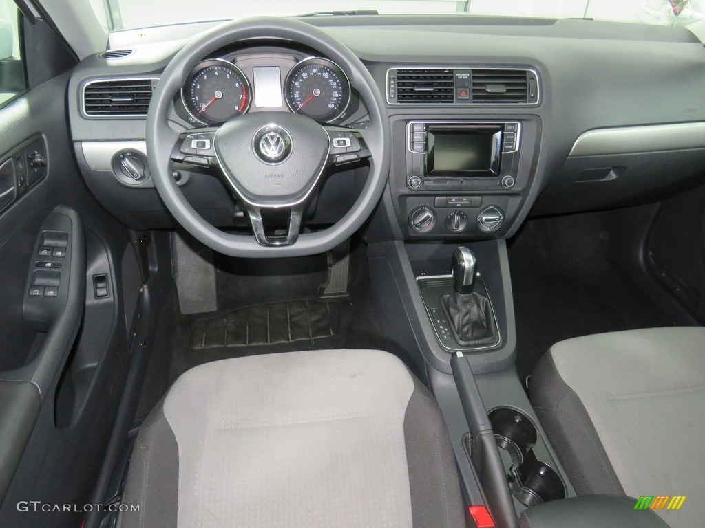 2018 Jetta S - Pure White / Black/Palladium Gray photo #35