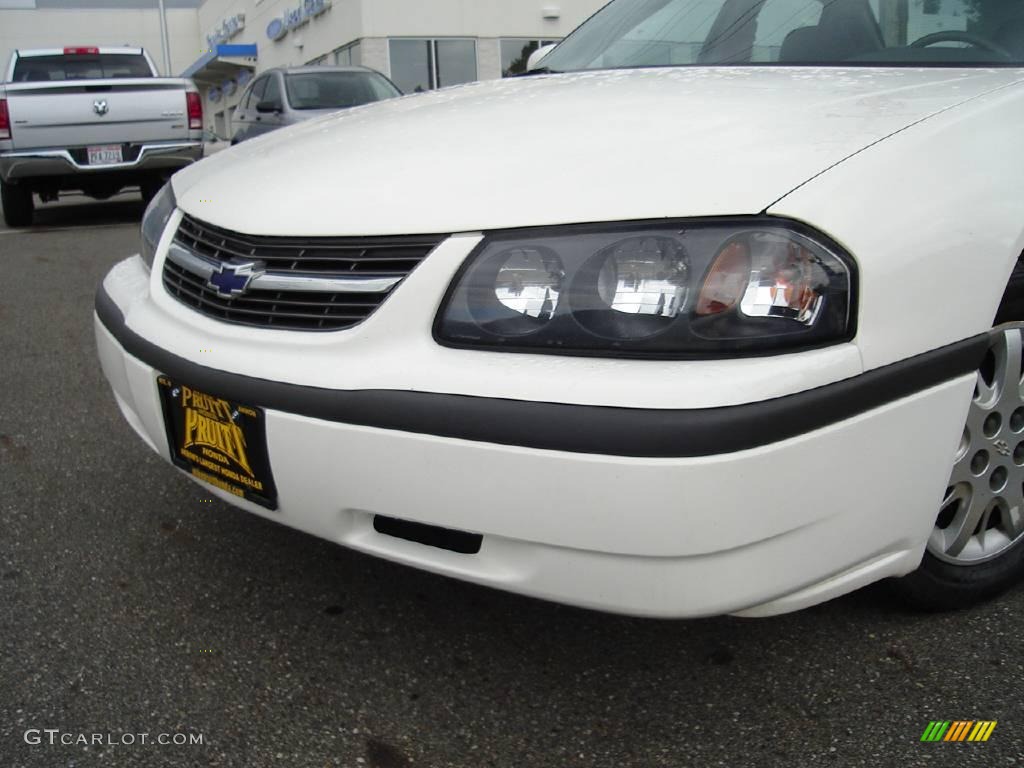 2004 Impala  - White / Medium Gray photo #9