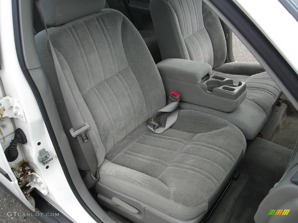2004 Impala  - White / Medium Gray photo #13