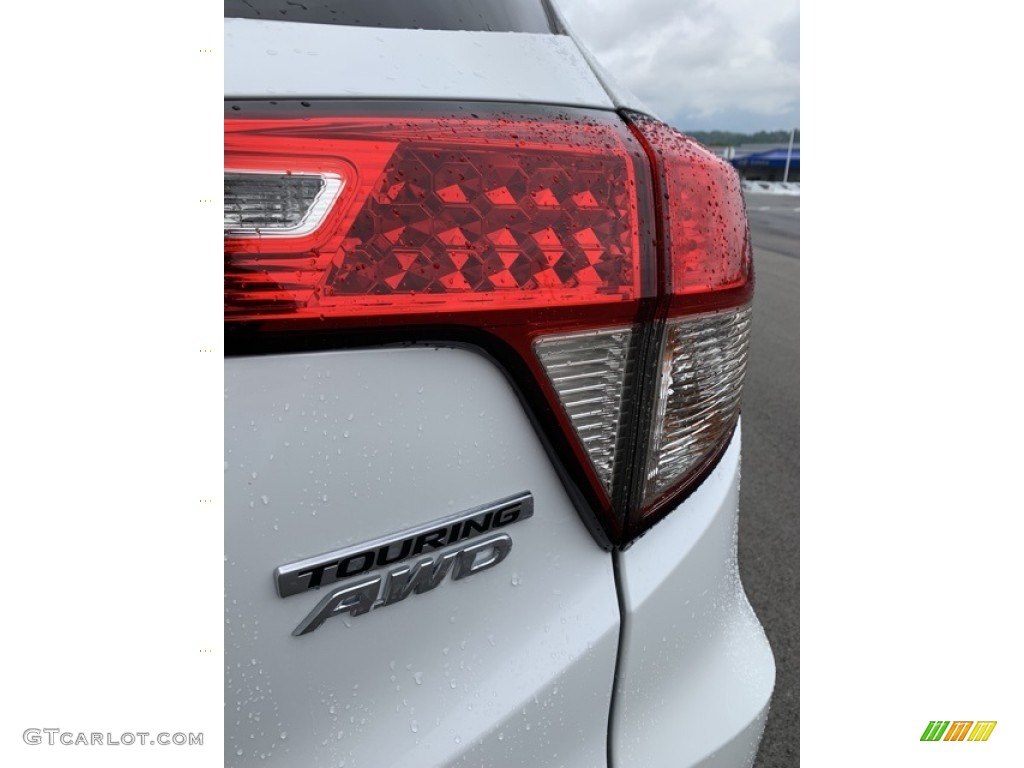 2019 HR-V Touring AWD - Platinum White Pearl / Black photo #22