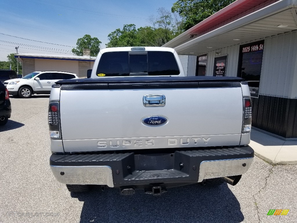 2008 F350 Super Duty FX4 Crew Cab 4x4 - Silver Metallic / Medium Stone photo #4