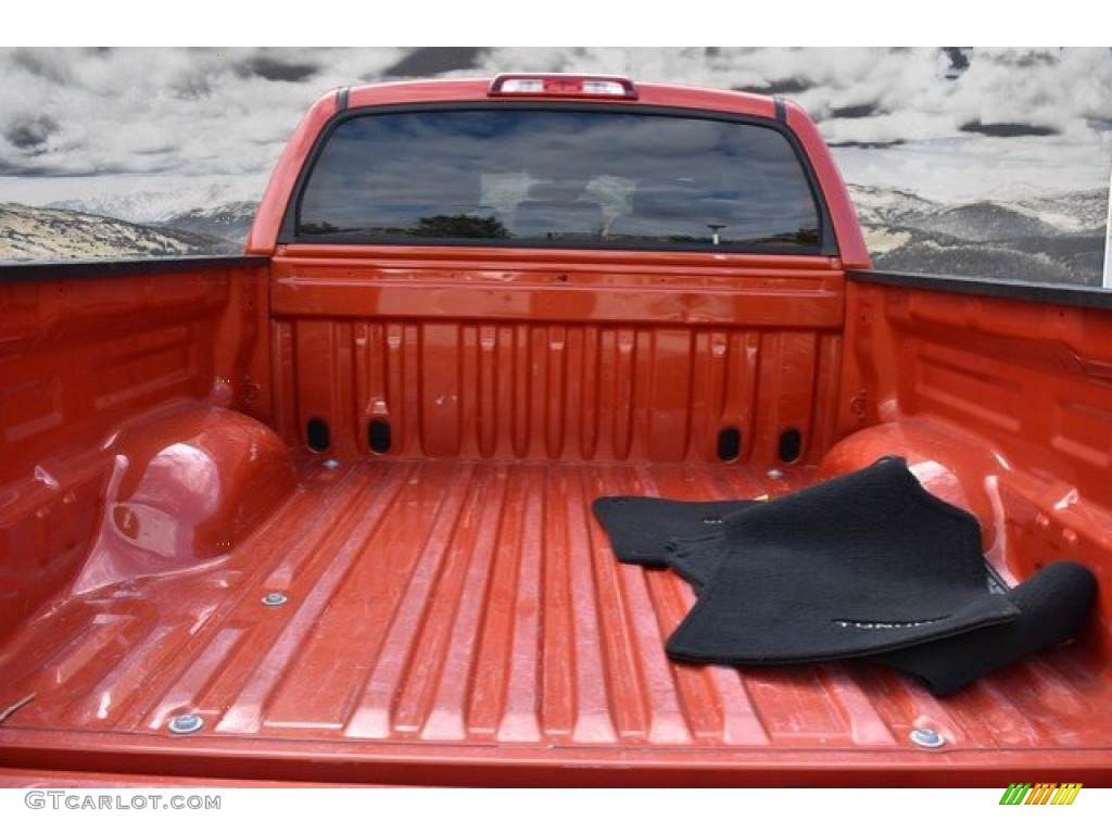 2018 Tundra SR5 CrewMax 4x4 - Inferno Orange / Black photo #26