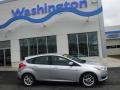 2015 Ingot Silver Metallic Ford Focus SE Hatchback  photo #2