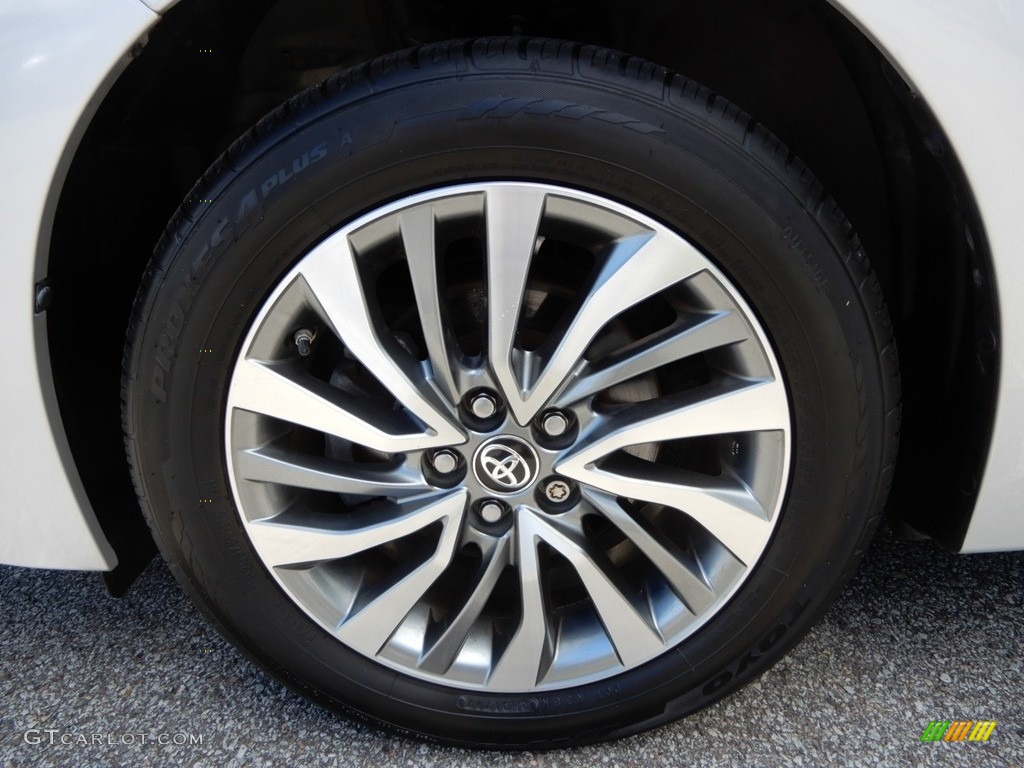 2017 Corolla L - Classic Silver Metalic / Black photo #9
