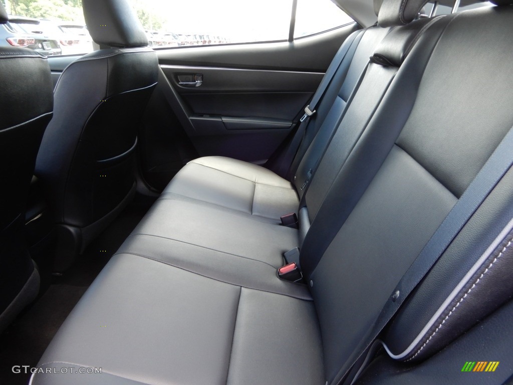 2017 Corolla L - Classic Silver Metalic / Black photo #12