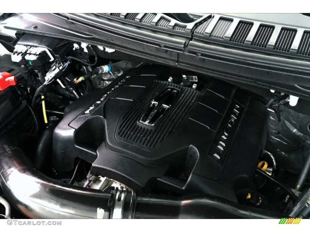 2018 Lincoln Navigator Black Label 4x4 3.5 Liter GTDI Twin-Turbocharged DOHC 24-Valve VVT V6 Engine Photo #133970169