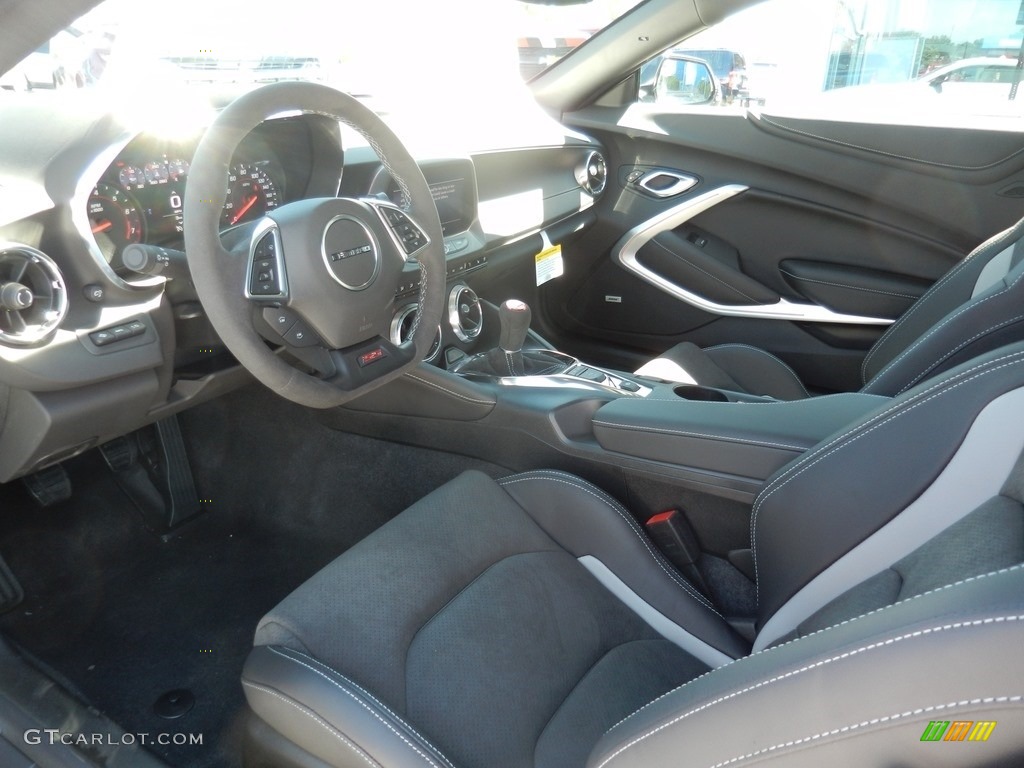 Jet Black Interior 2019 Chevrolet Camaro SS Coupe Photo #133972339