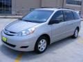 2007 Silver Shadow Pearl Toyota Sienna LE  photo #7