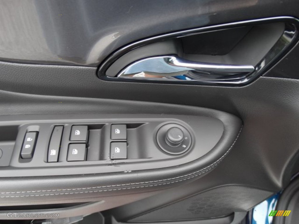 2019 Buick Encore Sport Touring Controls Photo #133977201