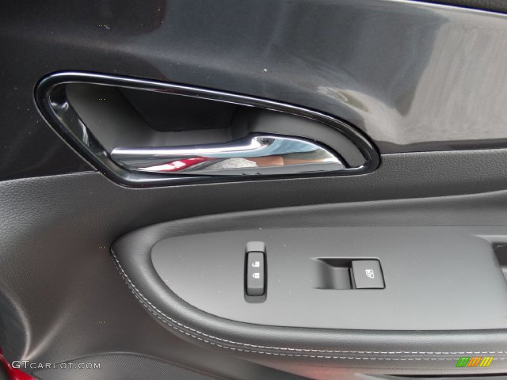 2019 Buick Encore Preferred Controls Photos