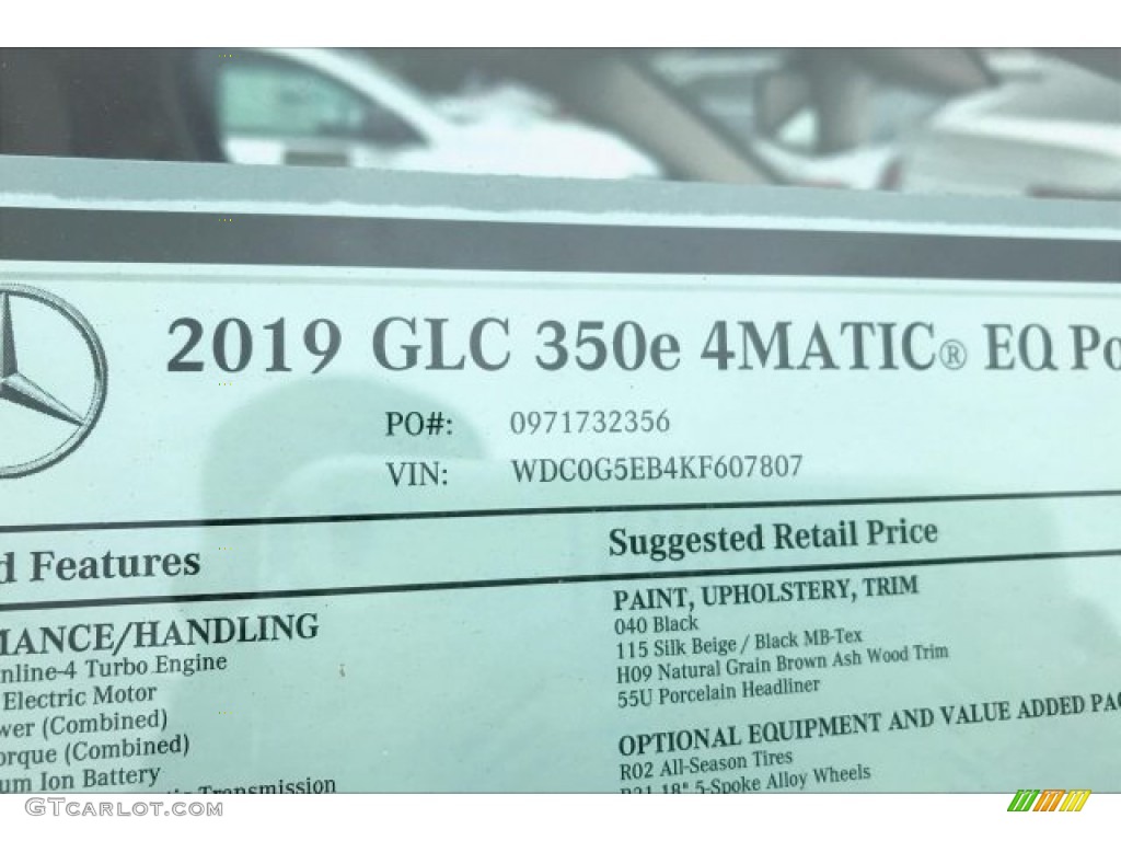 2019 GLC 350e 4Matic - Black / Silk Beige/Black photo #12