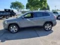 Sting-Gray - Cherokee Limited 4x4 Photo No. 3