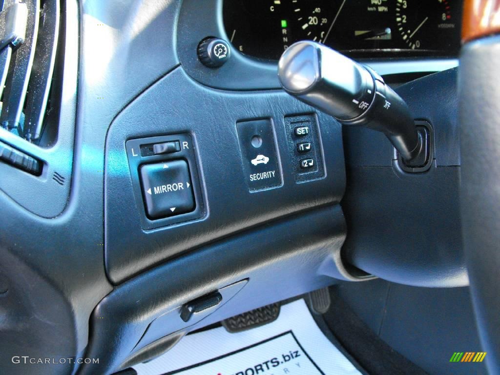 2003 RX 300 - Millenium Silver Metallic / Black photo #17
