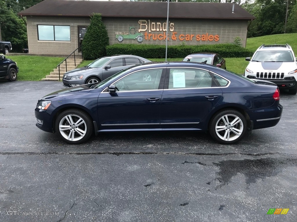 2013 Passat TDI SE - Night Blue Metallic / Moonrock Gray photo #1