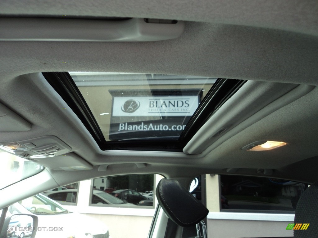 2014 XV Crosstrek 2.0i Premium - Quartz Blue Pearl / Black photo #22