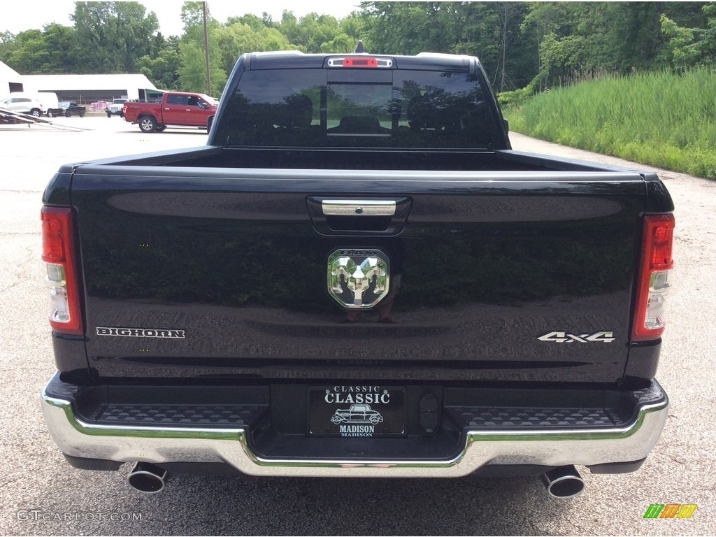 2019 1500 Big Horn Quad Cab 4x4 - Diamond Black Crystal Pearl / Black/Diesel Gray photo #5