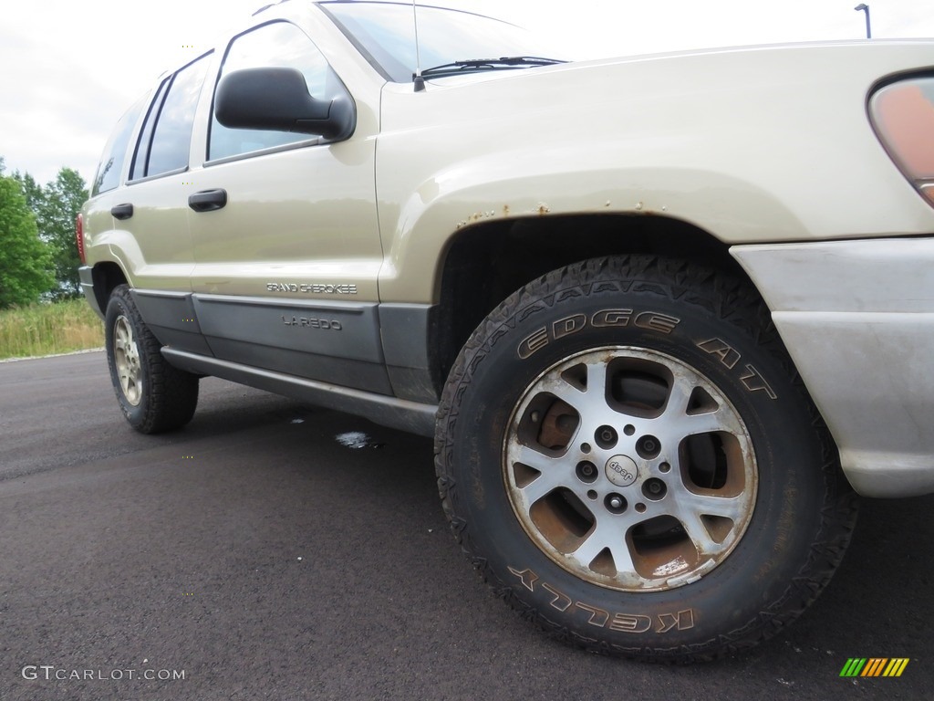 2001 Grand Cherokee Laredo 4x4 - Champagne Pearl / Agate photo #3