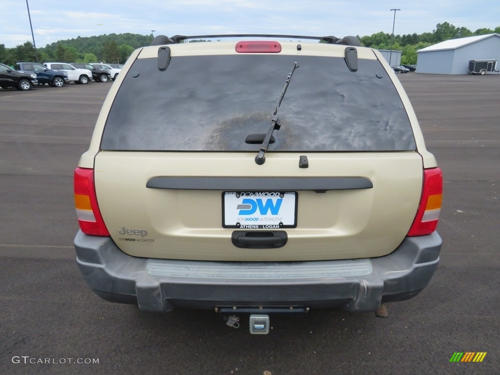 2001 Grand Cherokee Laredo 4x4 - Champagne Pearl / Agate photo #12