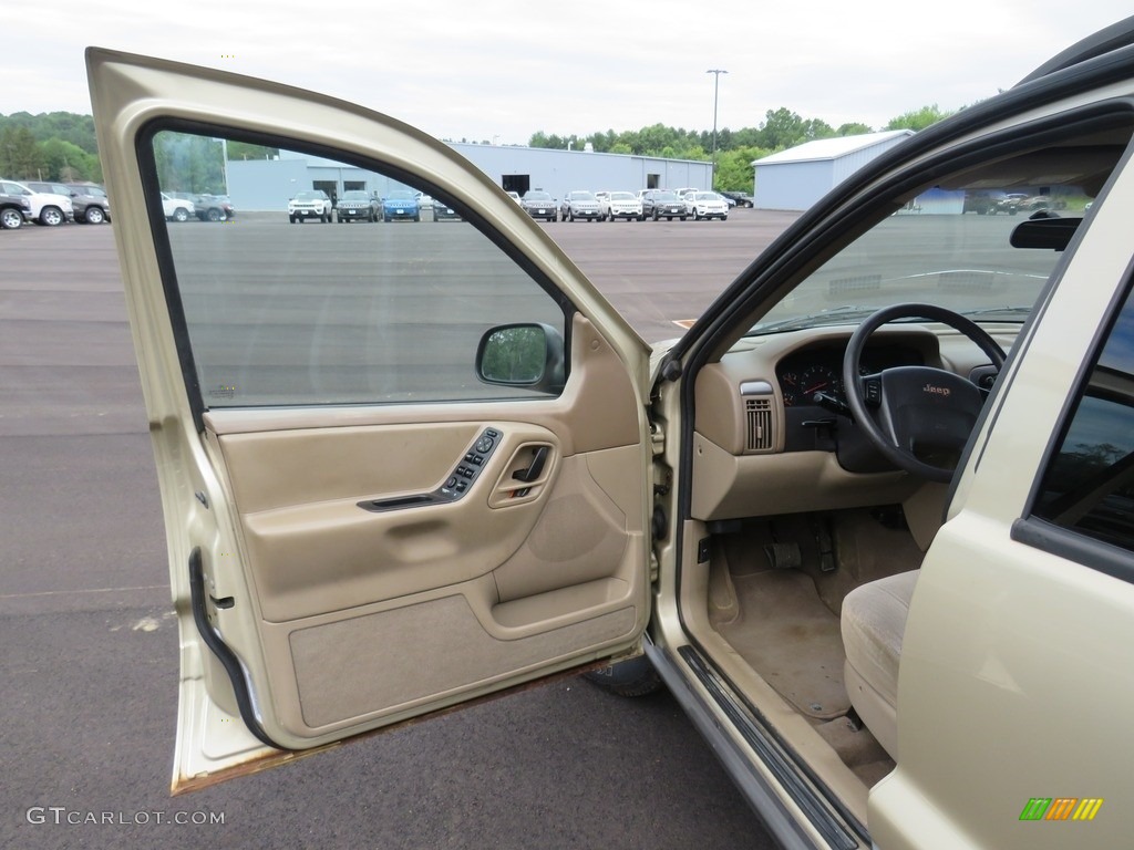 2001 Grand Cherokee Laredo 4x4 - Champagne Pearl / Agate photo #27