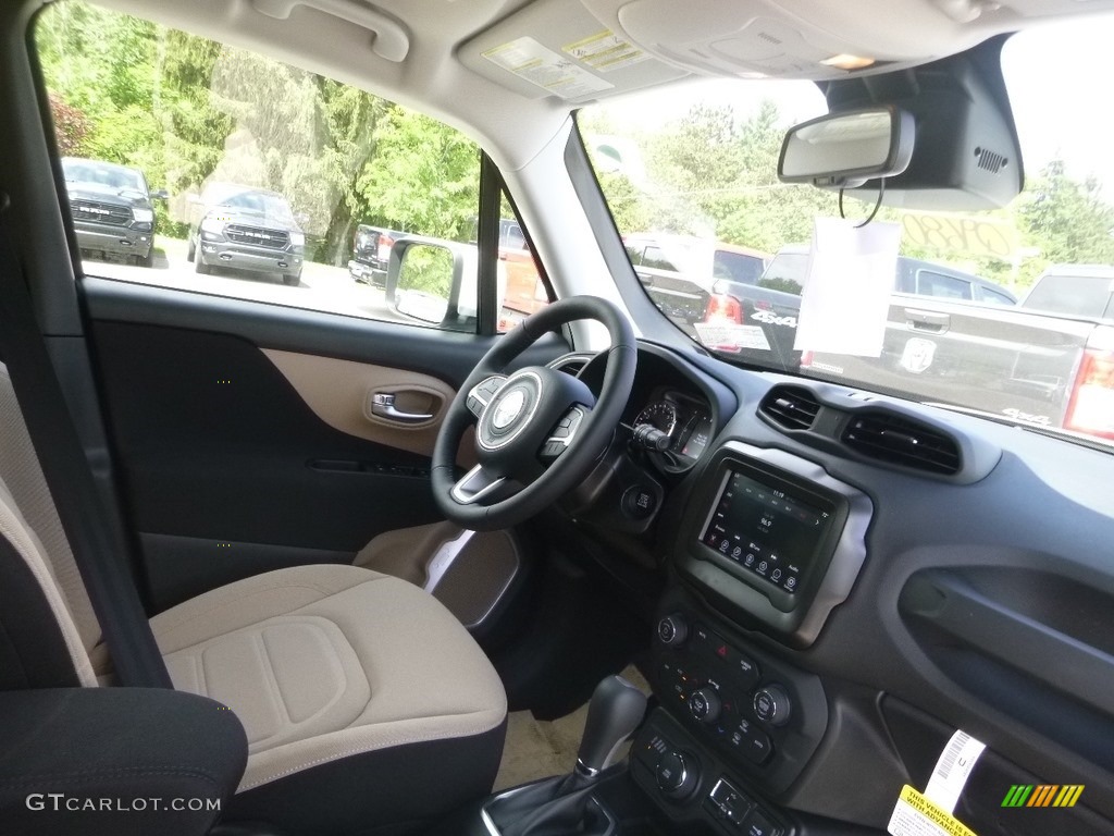 2019 Renegade Latitude 4x4 - Alpine White / Black/Sandstorm photo #11